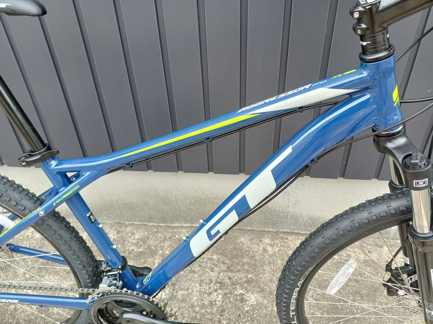 【店舗在庫あり】GT AGGRESSOR PRO (アグレッサー プロ)ダークブルー