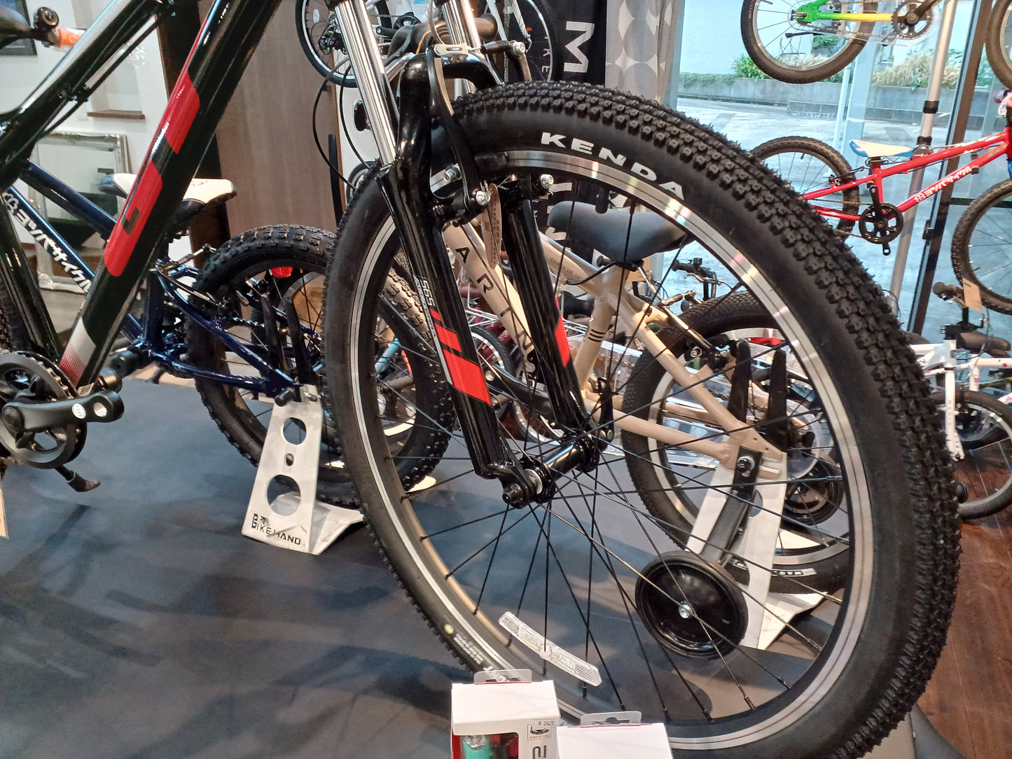 【店舗在庫あり】2022 GT ストンパー プライム 26 STOMPER PRIME 26 V2 ブラック 26インチ
