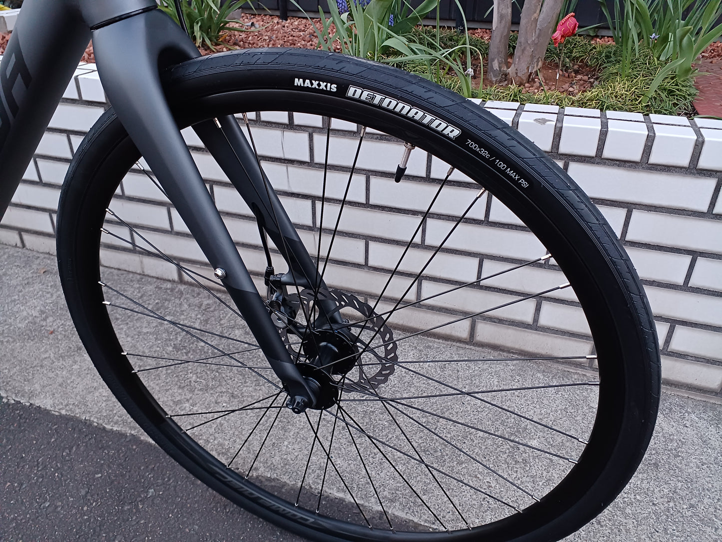 MERIDA (メリダ) GRAN SPEED 80-MD SILK DARK SILVER(BLACK) ES89 フラットバーロード